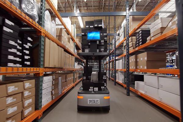 Autonomous Vehicles in Distribution Centers